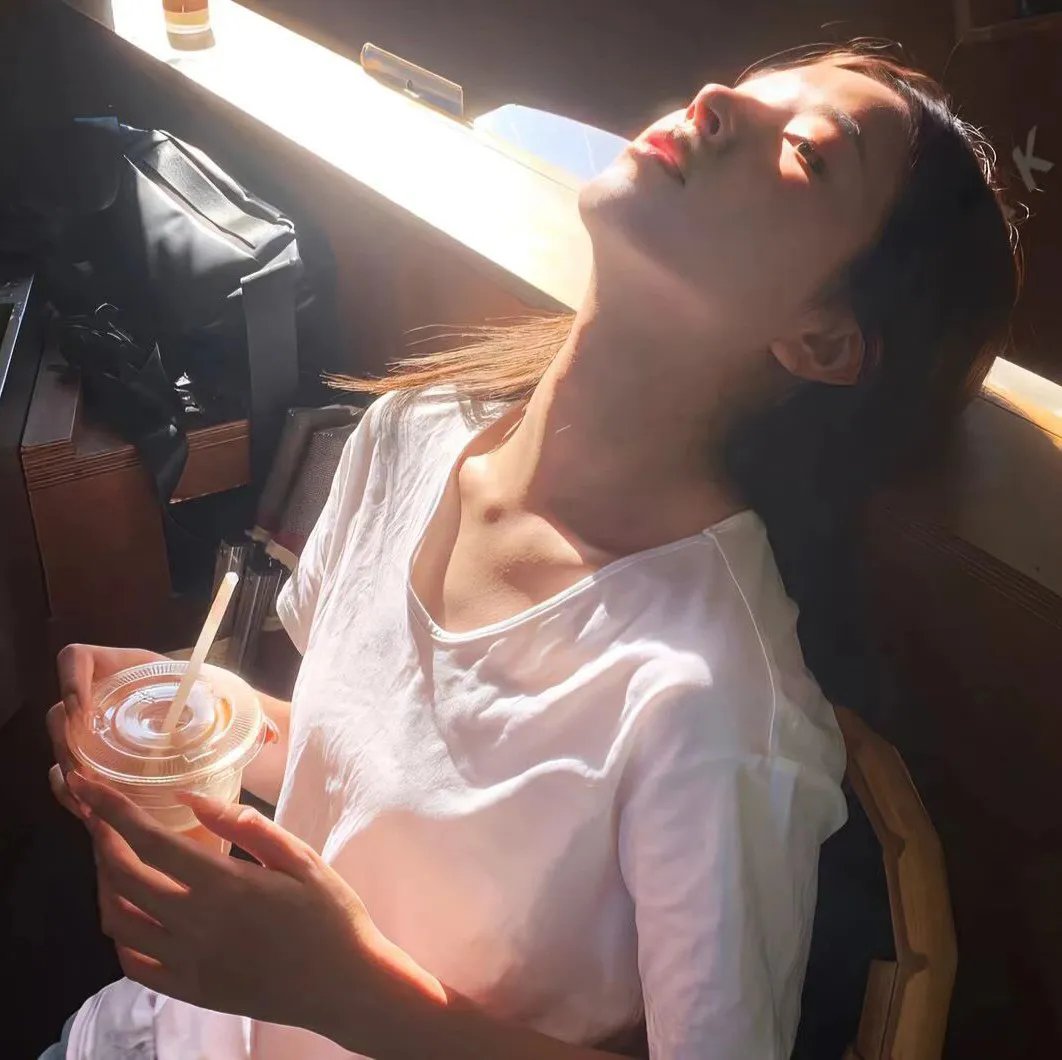 香车美人