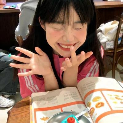 钱信伊:地下酒吧